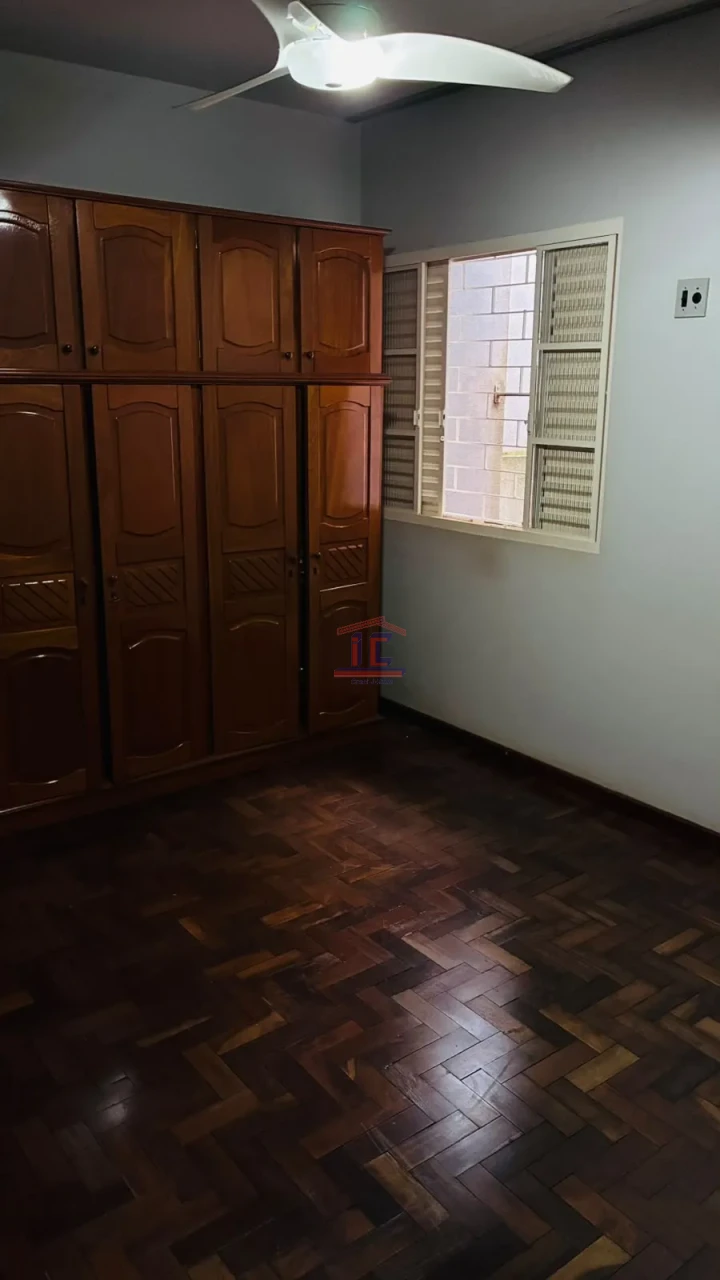 CASA COMERCIAL À VENDA CAMBÉ