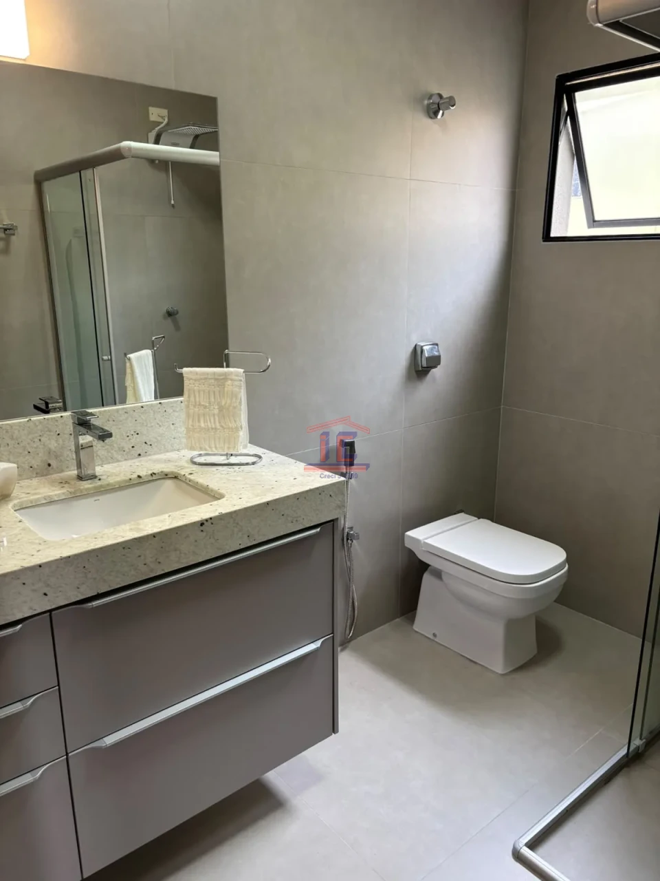 Imagens do imóveis CASA À VENDA JARDIM VILA RICA
