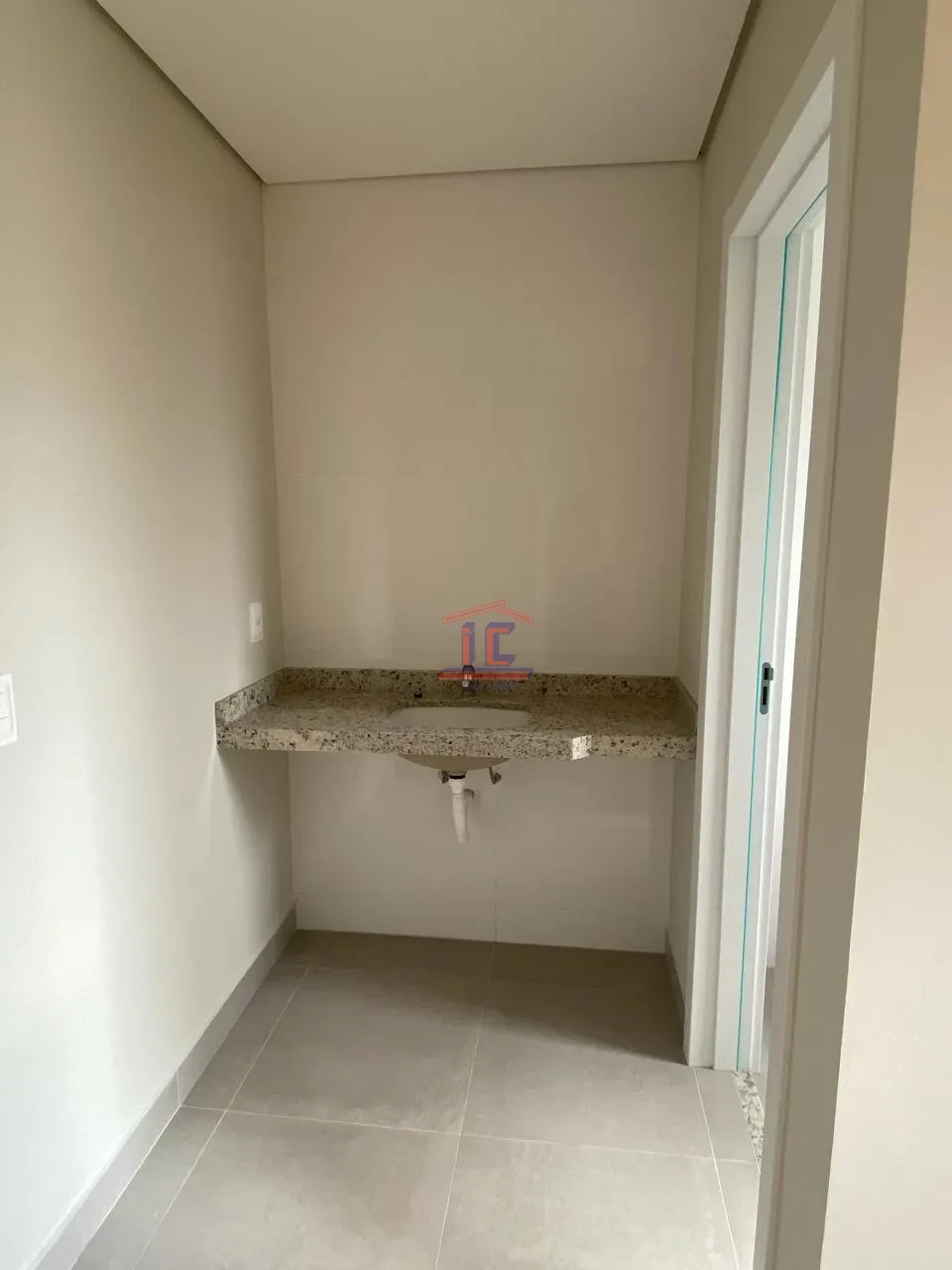 Imagens do imóveis RESIDENCIAL TIVOLI - CENTRO- CAMBÉ