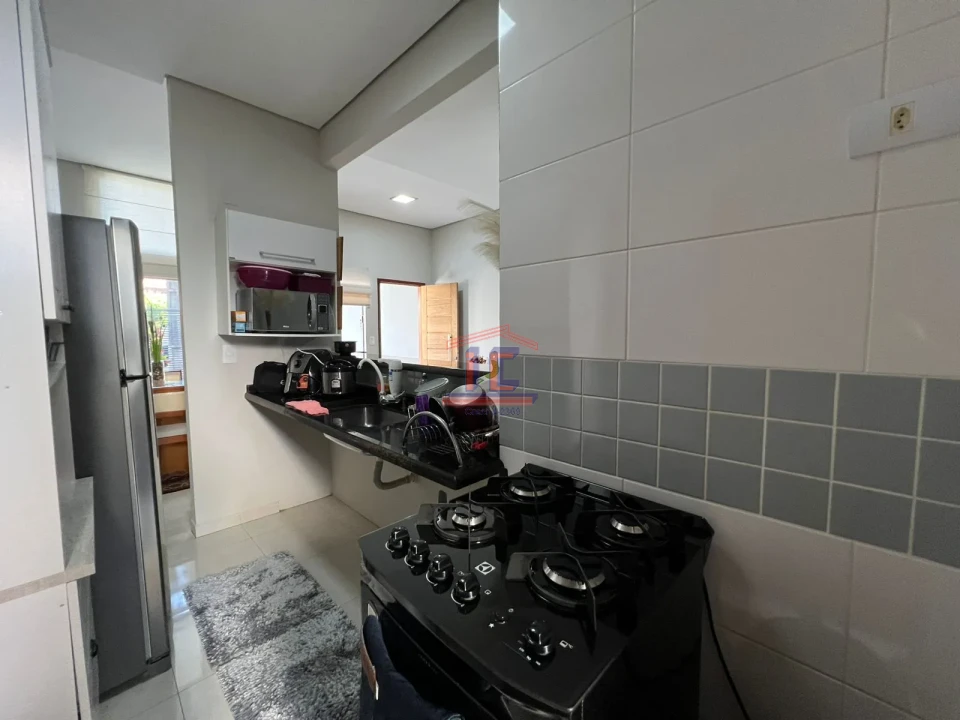 Imagens do imóveis CASA GEMINADA À VENDA- LONDRINA-