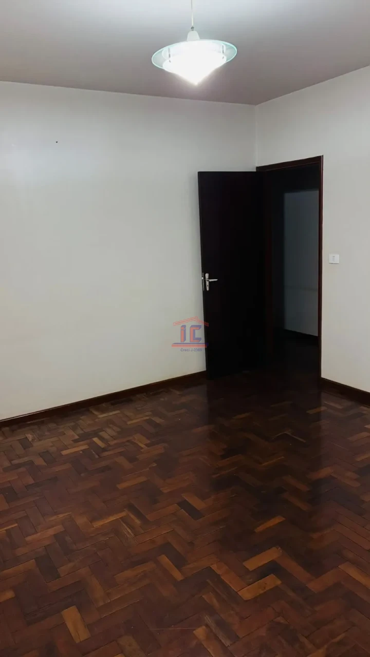 CASA COMERCIAL À VENDA CAMBÉ