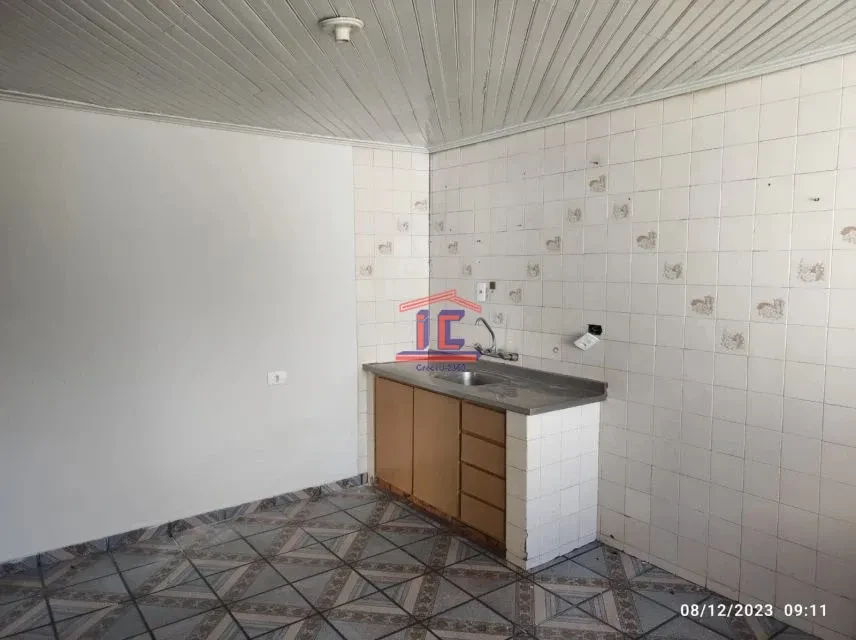 Imagens do imóveis CASA RUA BÉLGICA ESQUINA COM RUA CHILE - CENTRO - CAMBÉ-PR