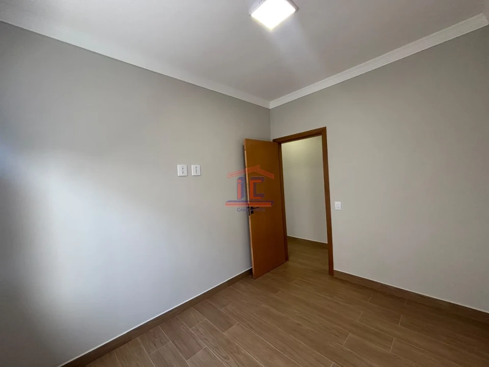 Imagens do imóveis Rua Antenor Bissoqui, 483 - Jardim Tarumã