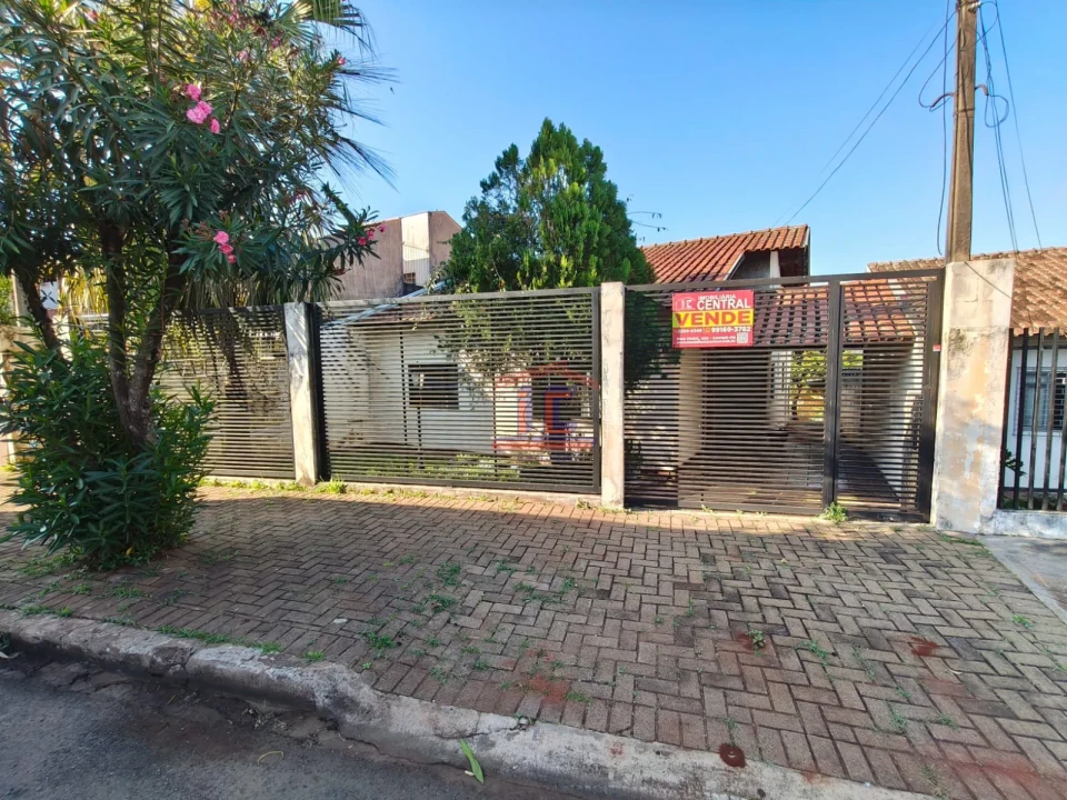 Imagens do imóveis Casa térrea Rua Monte Castelo - Próximo do Almeida Mercados