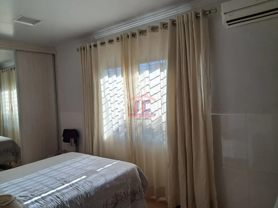 Imagens do imóveis CASA - Rua Riacho Fundo - Cambé II