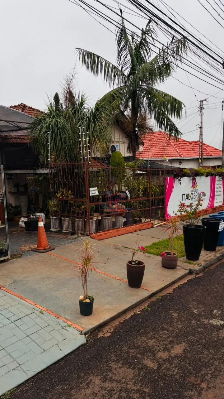 CASA Á VENDA- CENTRO- CAMBÉ