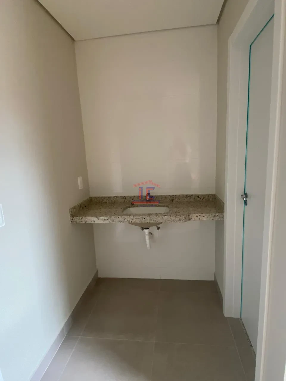 Imagens do imóveis RESIDENCIAL TIVOLI - CENTRO- CAMBÉ