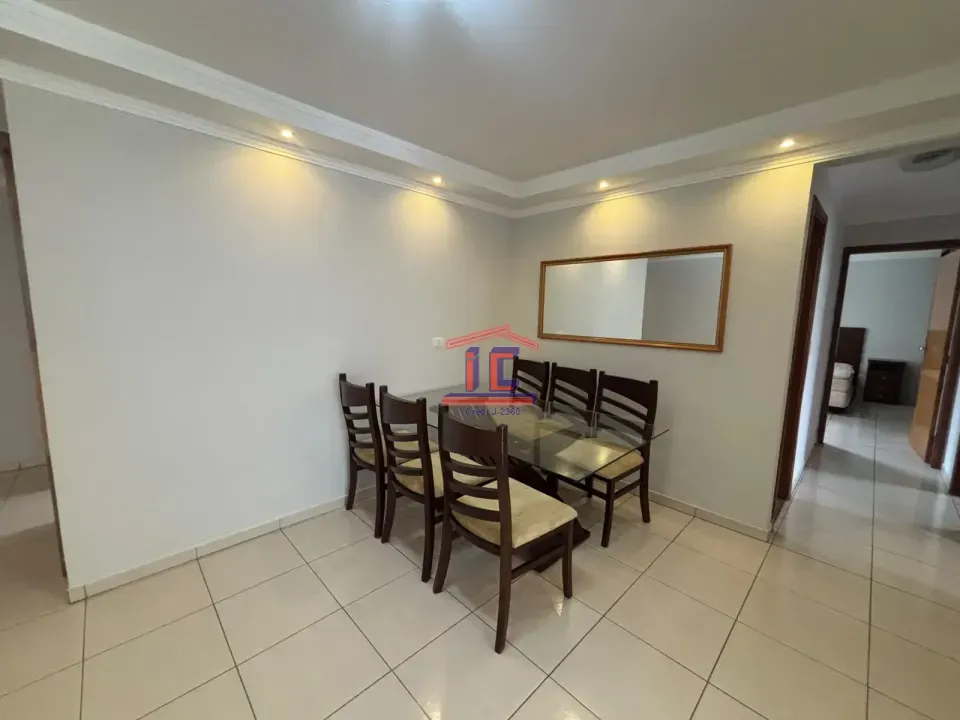 Rua Bento Munhoz da Rocha Neto, 325 Apto 03 Bloco 05A - Residencial Portal das Palmeiras