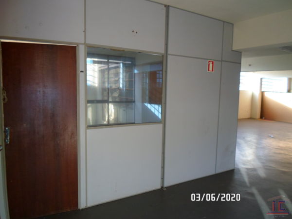 Imagens do imóveis Rua Professora Zelda C. Mastriani, 265C - Jd. D Vila (Meio)