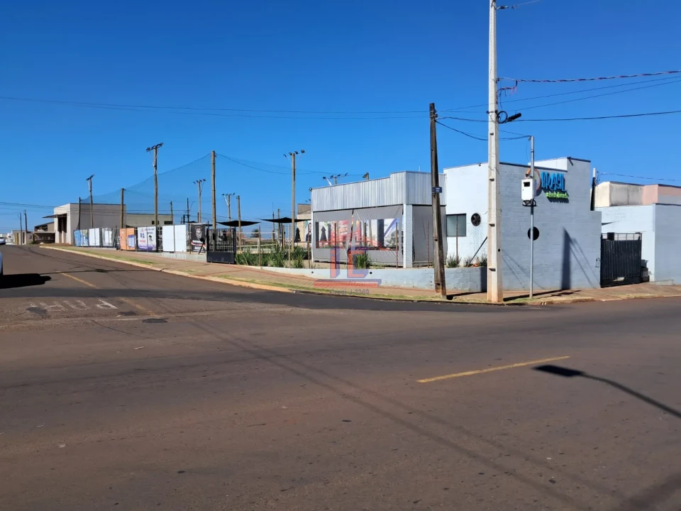 Imagens do imóveis TERRENO COMERCIAL AV. BRASIL - 1.502,30 M² - ONDE ESTÁ O BEACH TENNIS - CAMBÉ