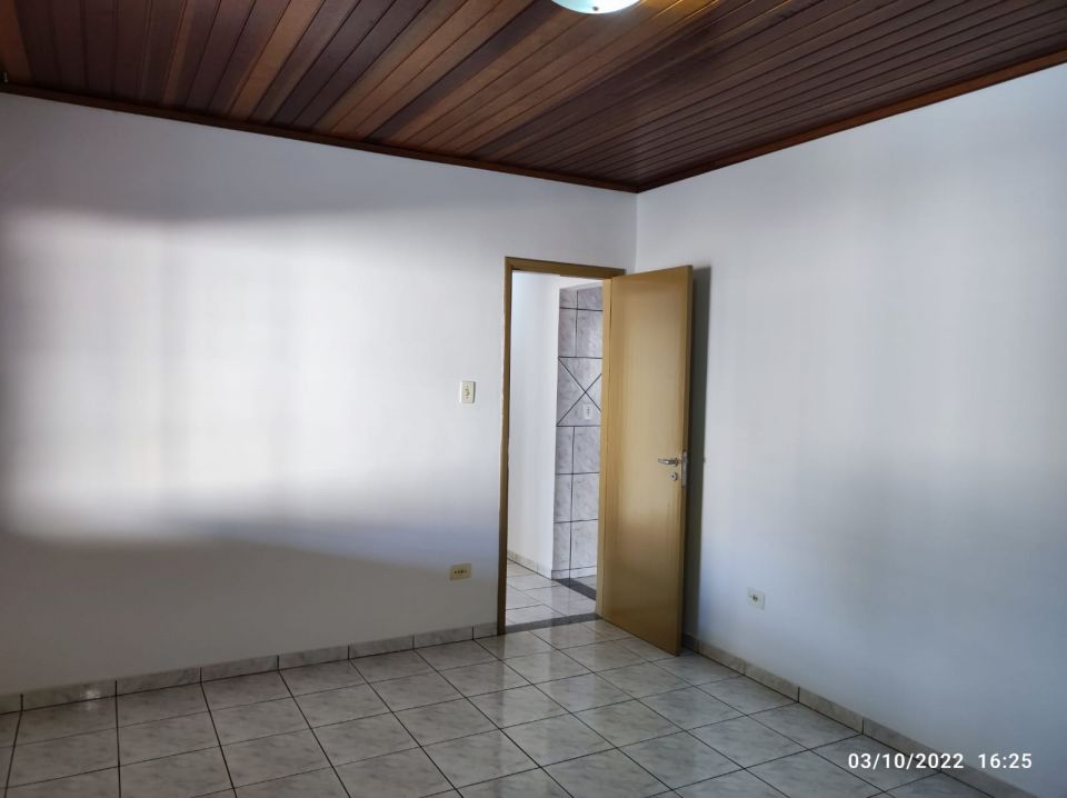 Rua Santo Cassaro, 194 - Esq. com Rua Tuiuti
