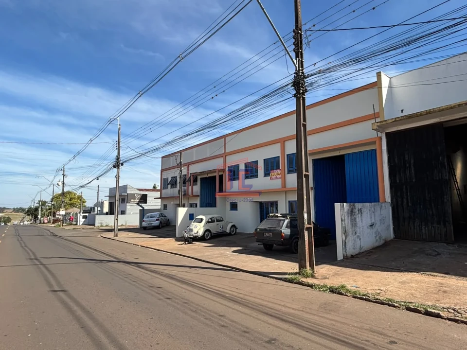 Avenida Brasil, 1532 - Barracão Comercial