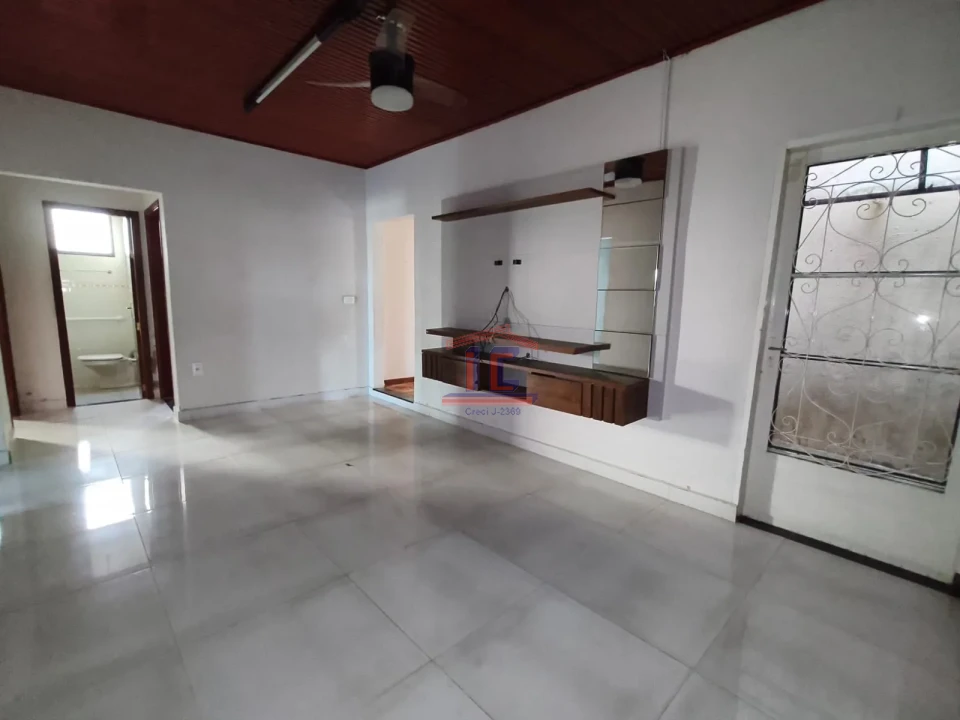 Imagens do imóveis Casa térrea Rua Monte Castelo - Próximo do Almeida Mercados