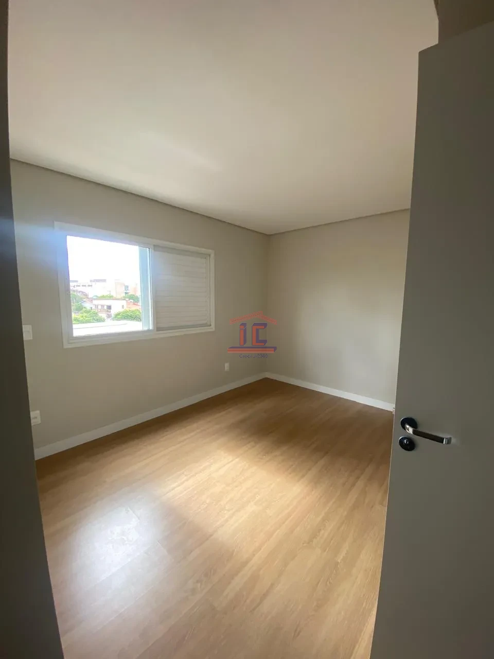 Imagens do imóveis RESIDENCIAL TIVOLI - CENTRO- CAMBÉ
