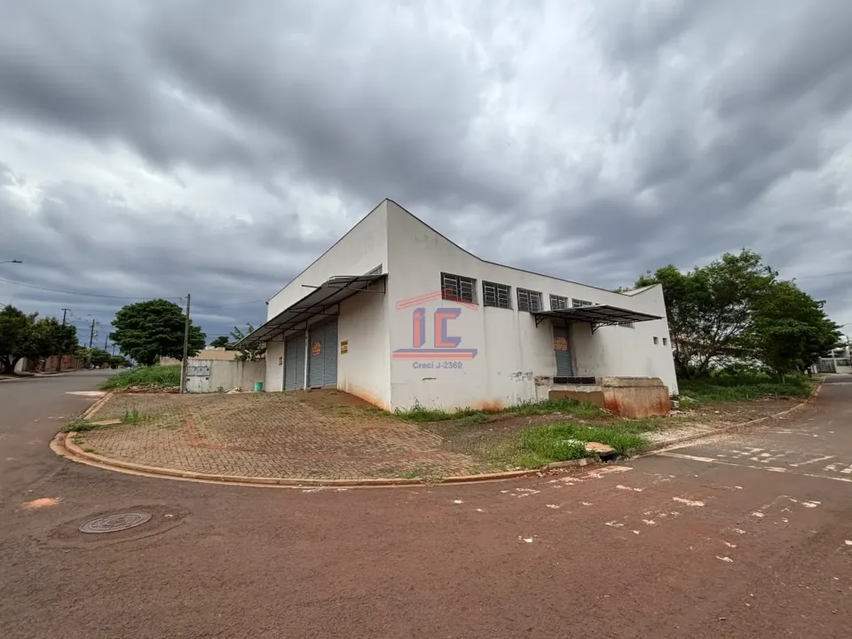 Rua Jose Gomedi, 299 - Residencial Alto do Café