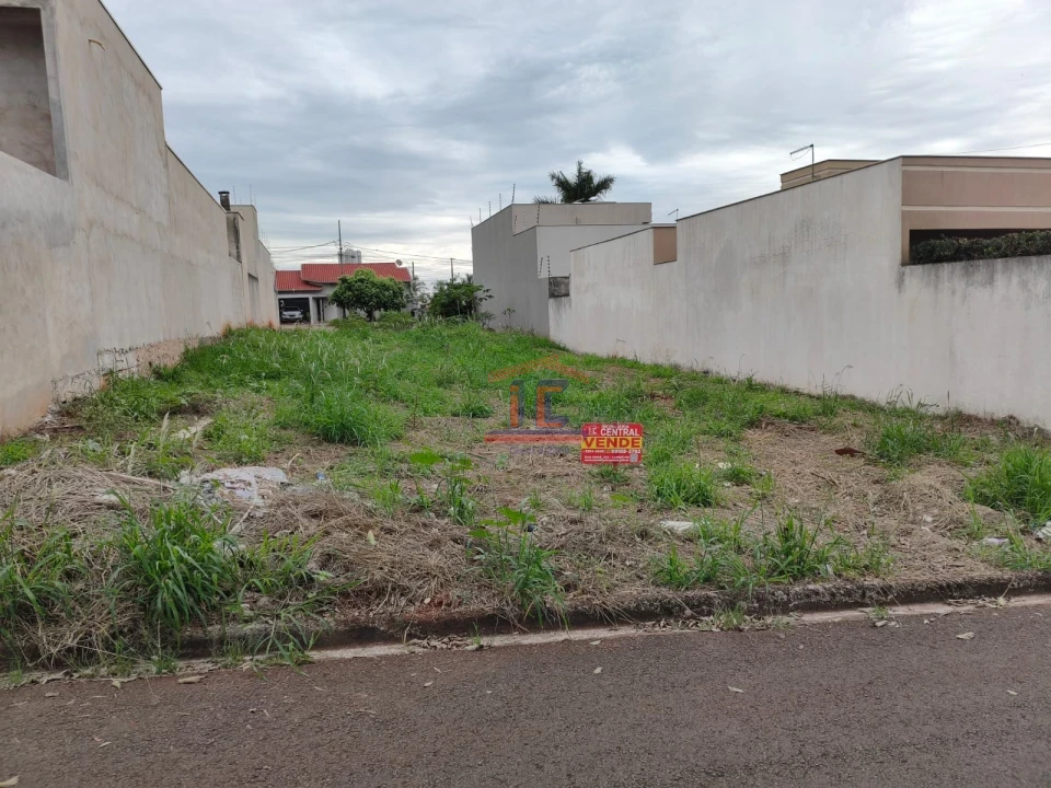 Imagens do imóveis TERRENO PLANO A VENDA JD. ESPANHA CAMBÉ-PR