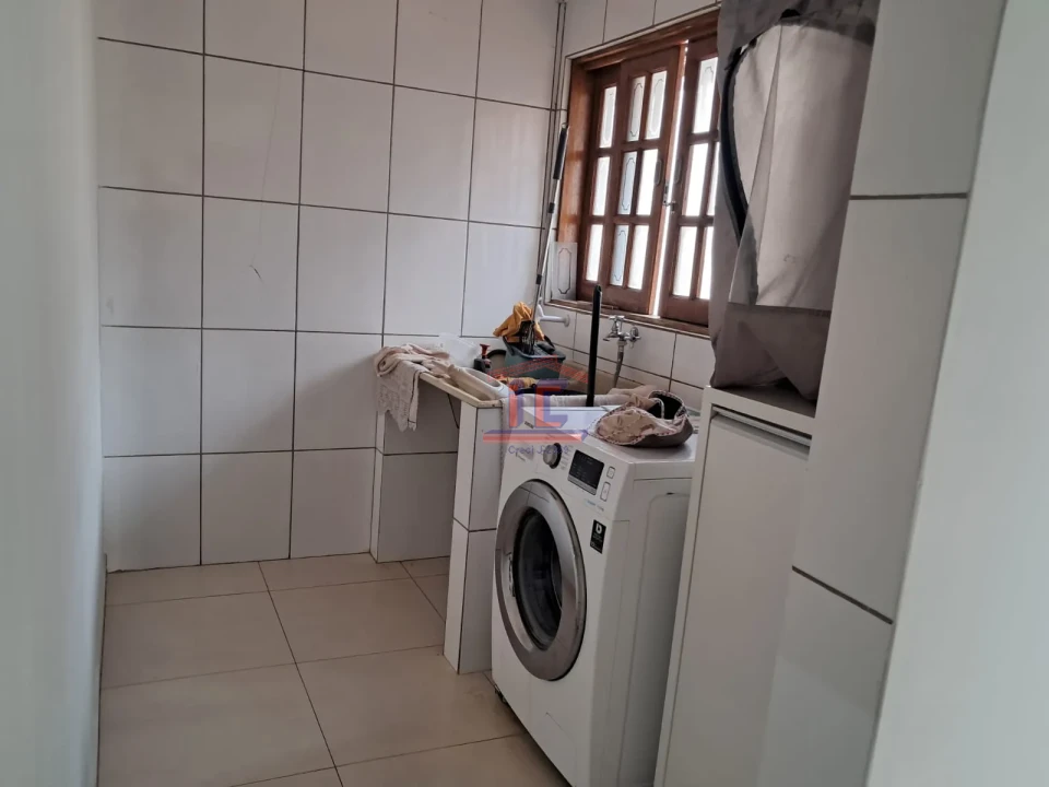 Imagens do imóveis Avenida Libra, 104 - Esq com Rua Mercúrio