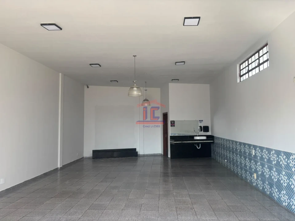 Imagens do imóveis Rua Noruega - Esquina com Rua Equador, 107C - Centro