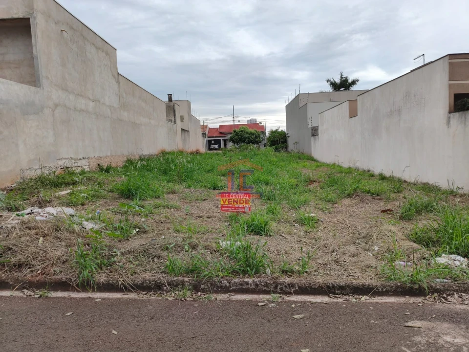 Imagens do imóveis TERRENO PLANO A VENDA JD. ESPANHA CAMBÉ-PR
