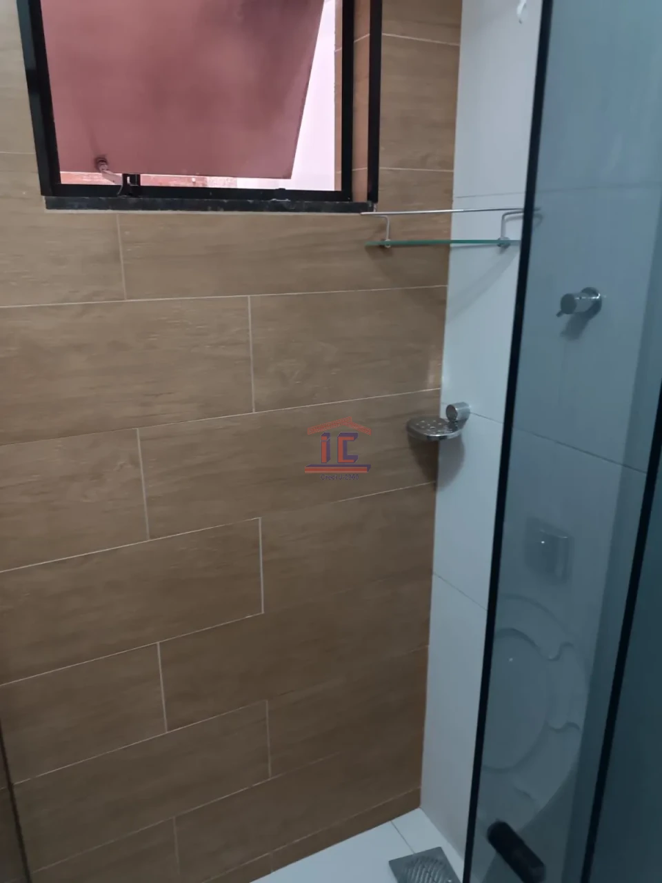Imagens do imóveis CASA COM O2 QUARTOS