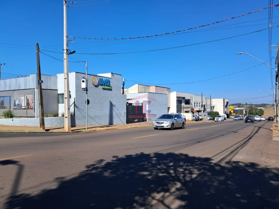 Imagens do imóveis TERRENO COMERCIAL AV. BRASIL - 1.502,30 M² - ONDE ESTÁ O BEACH TENNIS - CAMBÉ