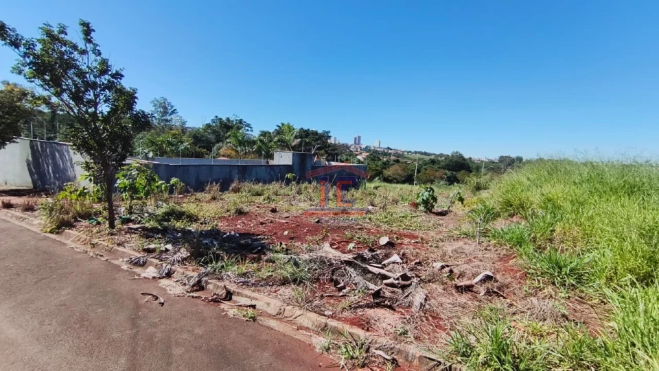 Imagens do imóveis TERRENO PORTAL DO LAGO