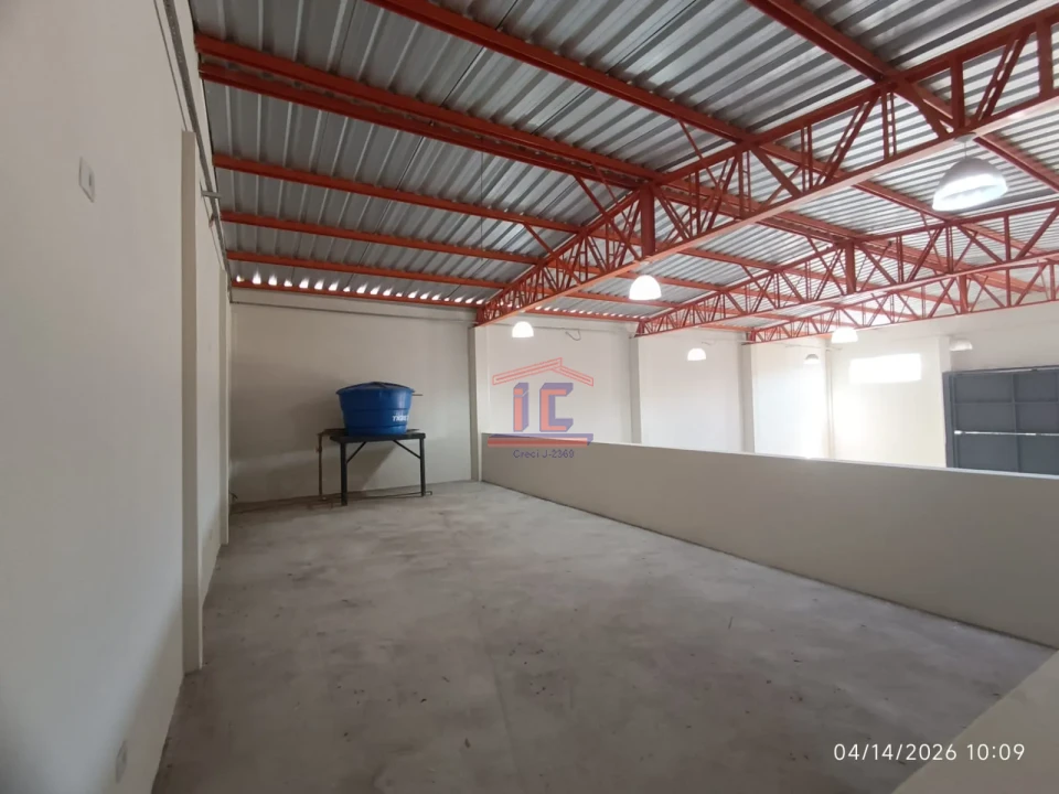 Rua Antonio Cripa, 35 - Jardim Santa Adelaide