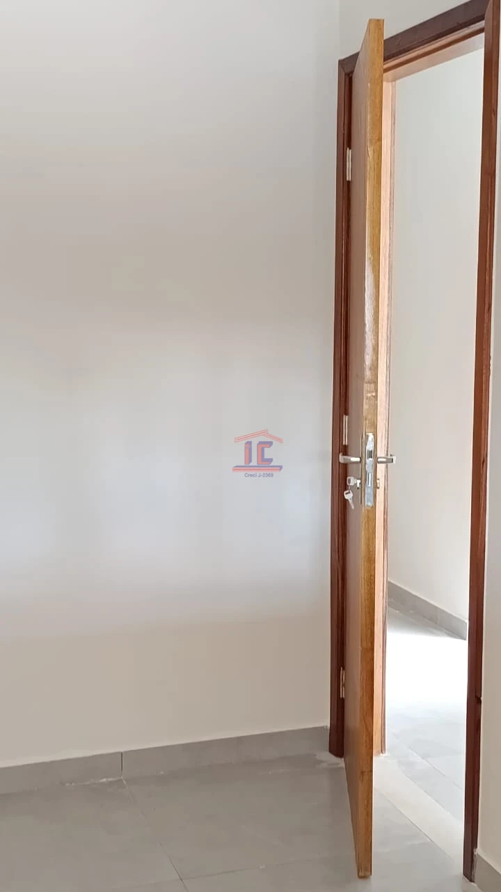 Imagens do imóveis CASA GEMINADA - 3 QUARTOS - JD. VÔ ZEZINHO CAMBÉ-PR