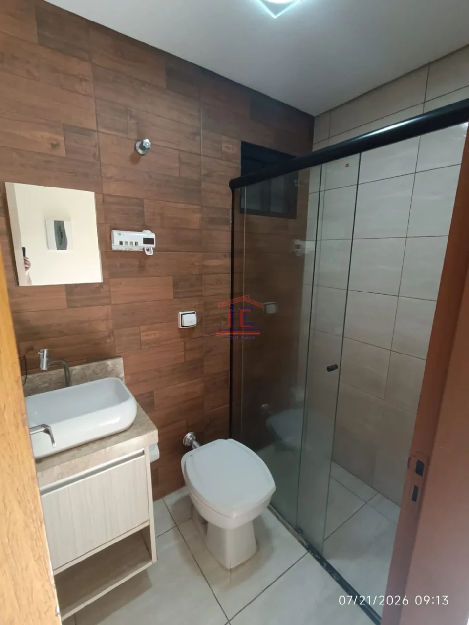 Imagens do imóveis CASA À VENDA