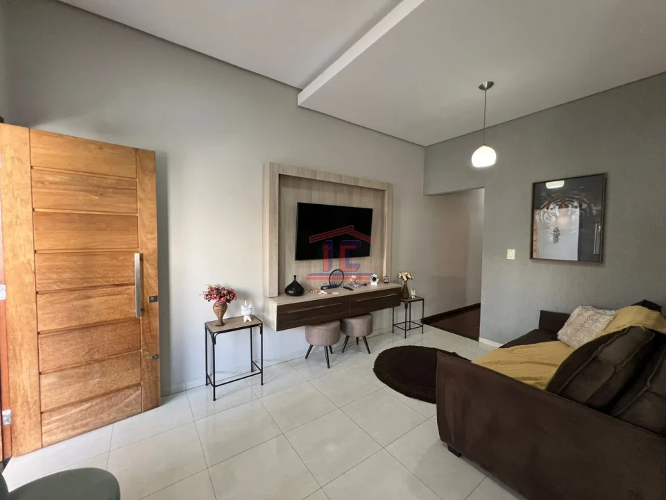 Imagens do imóveis CASA GEMINADA À VENDA- LONDRINA-