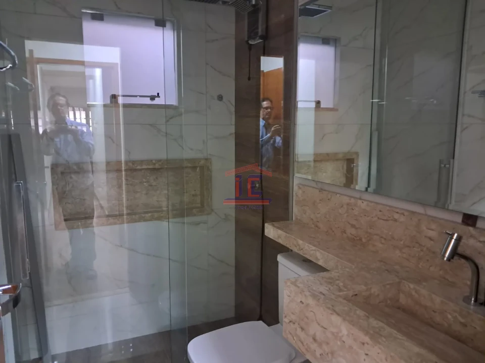 Imagens do imóveis Avenida Libra, 104 - Esq com Rua Mercúrio