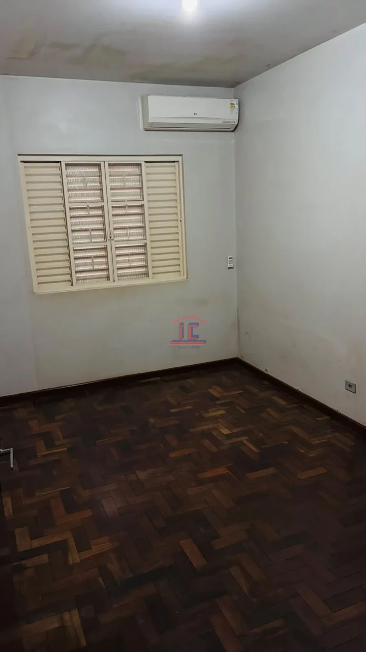 CASA COMERCIAL À VENDA CAMBÉ