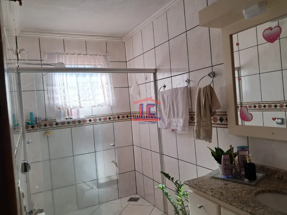 Imagens do imóveis CASA - Rua Riacho Fundo - Cambé II