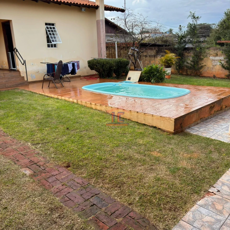 Imagens do imóveis CASA A VENDA CENTRO DE CAMBÉ - RUA ESTADOS UNIDOS