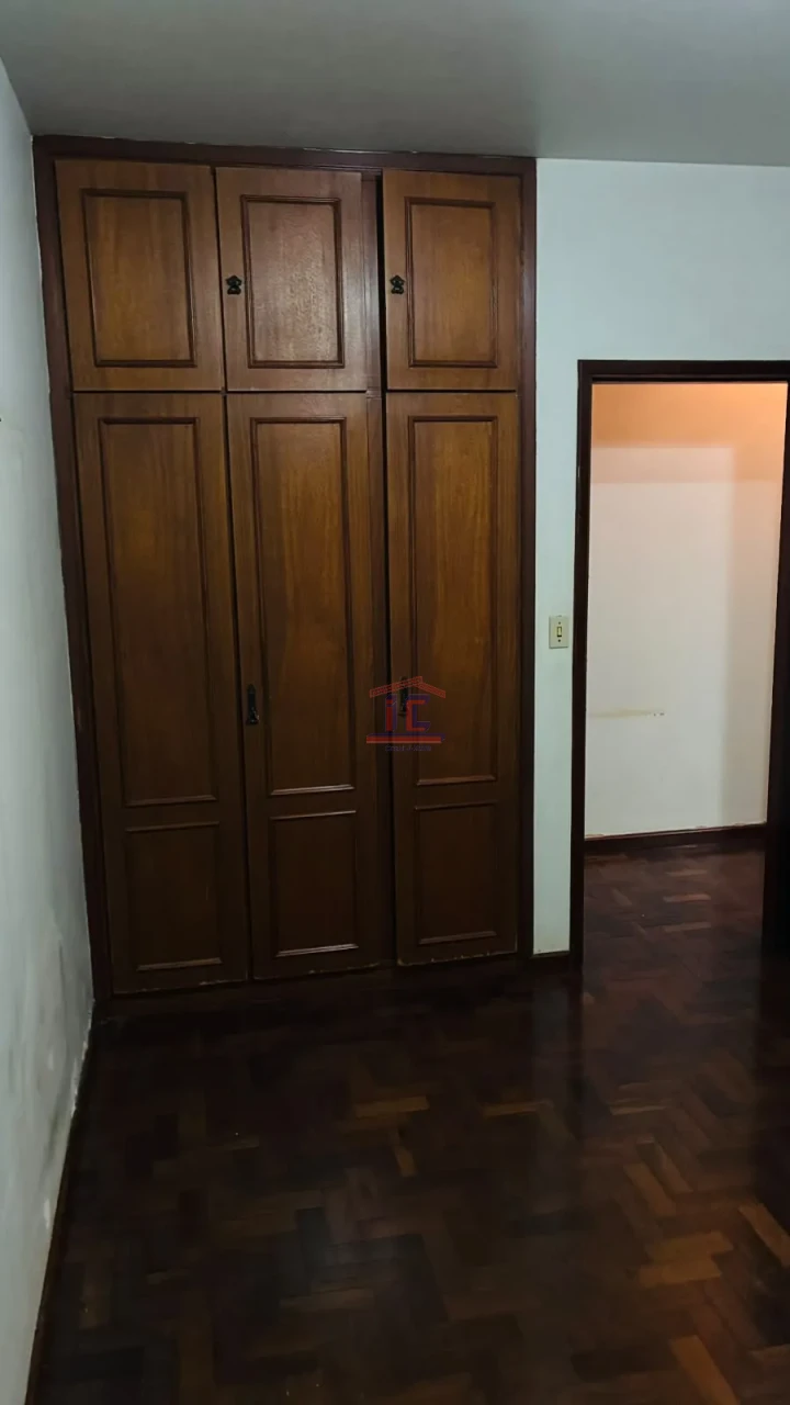 CASA COMERCIAL À VENDA CAMBÉ