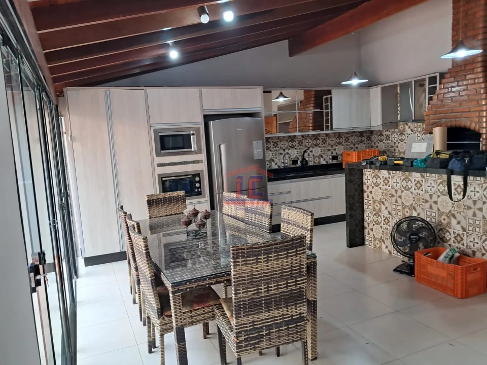 Imagens do imóveis Avenida Libra, 104 - Esq com Rua Mercúrio