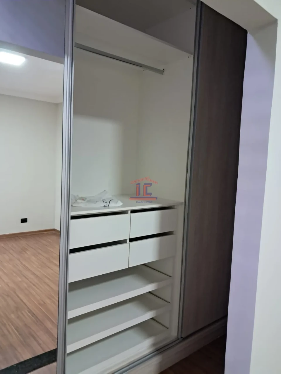 Imagens do imóveis Avenida Libra, 104 - Esq com Rua Mercúrio