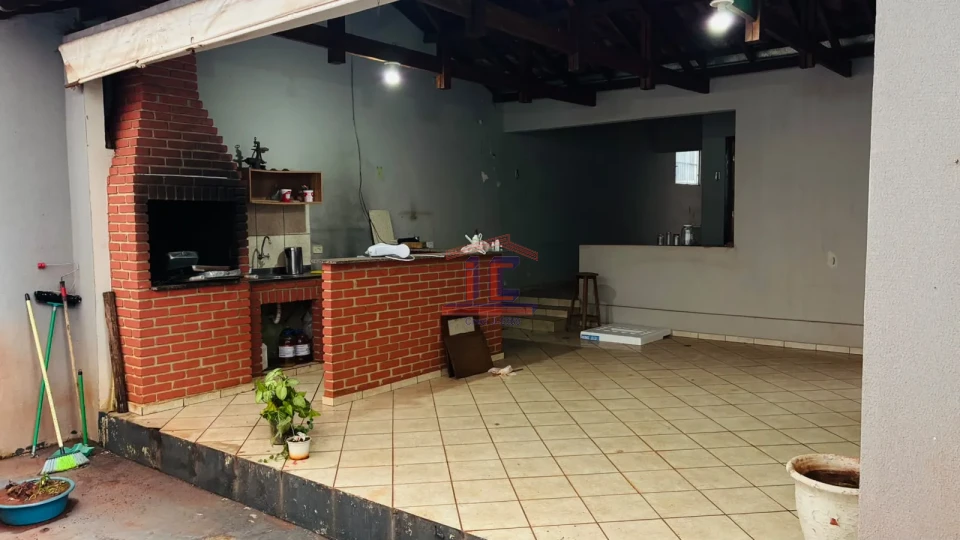 CASA COMERCIAL À VENDA CAMBÉ