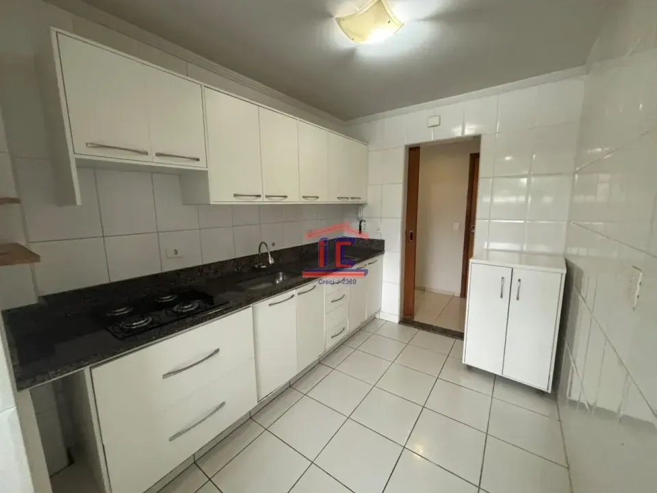 Rua Bento Munhoz da Rocha Neto, 325 Apto 03 Bloco 05A - Residencial Portal das Palmeiras
