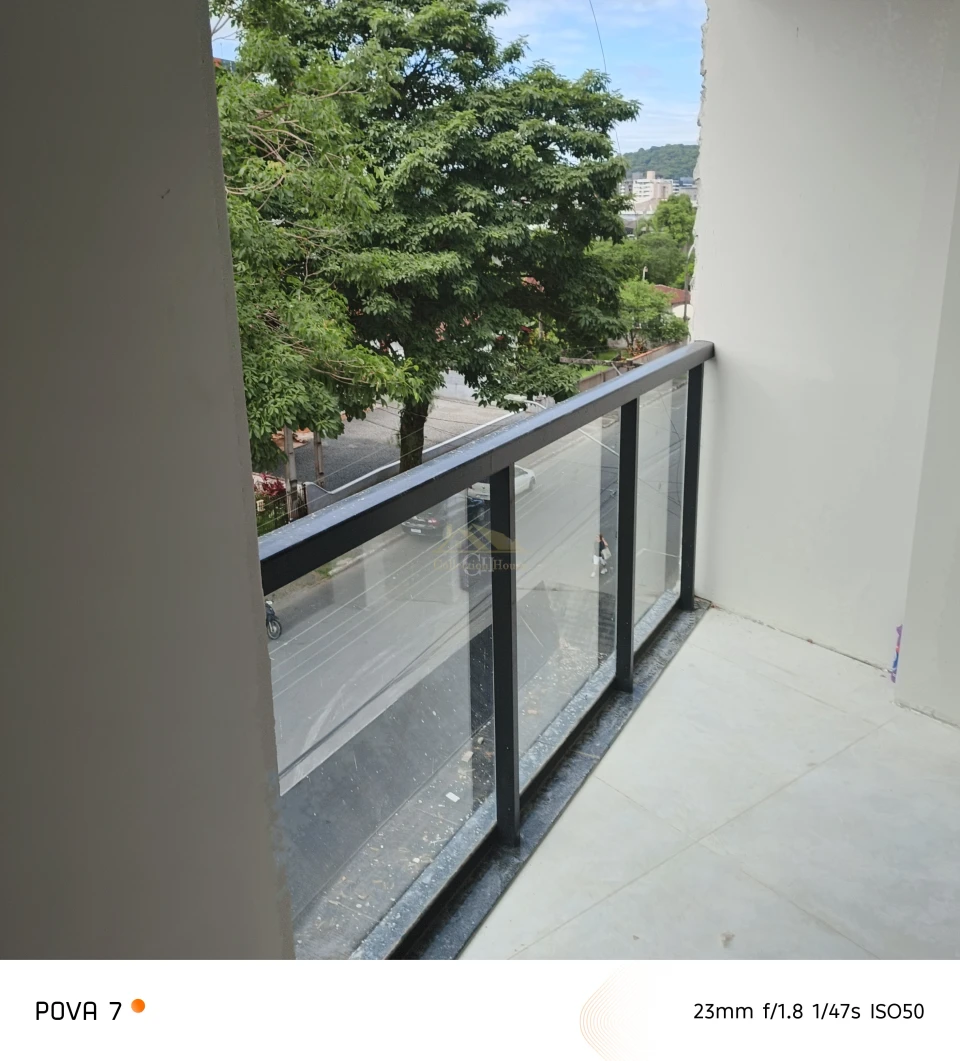 Apartamento 2 ou 3 Quartos à Venda no Edifício Impala Saguaçu Joinville