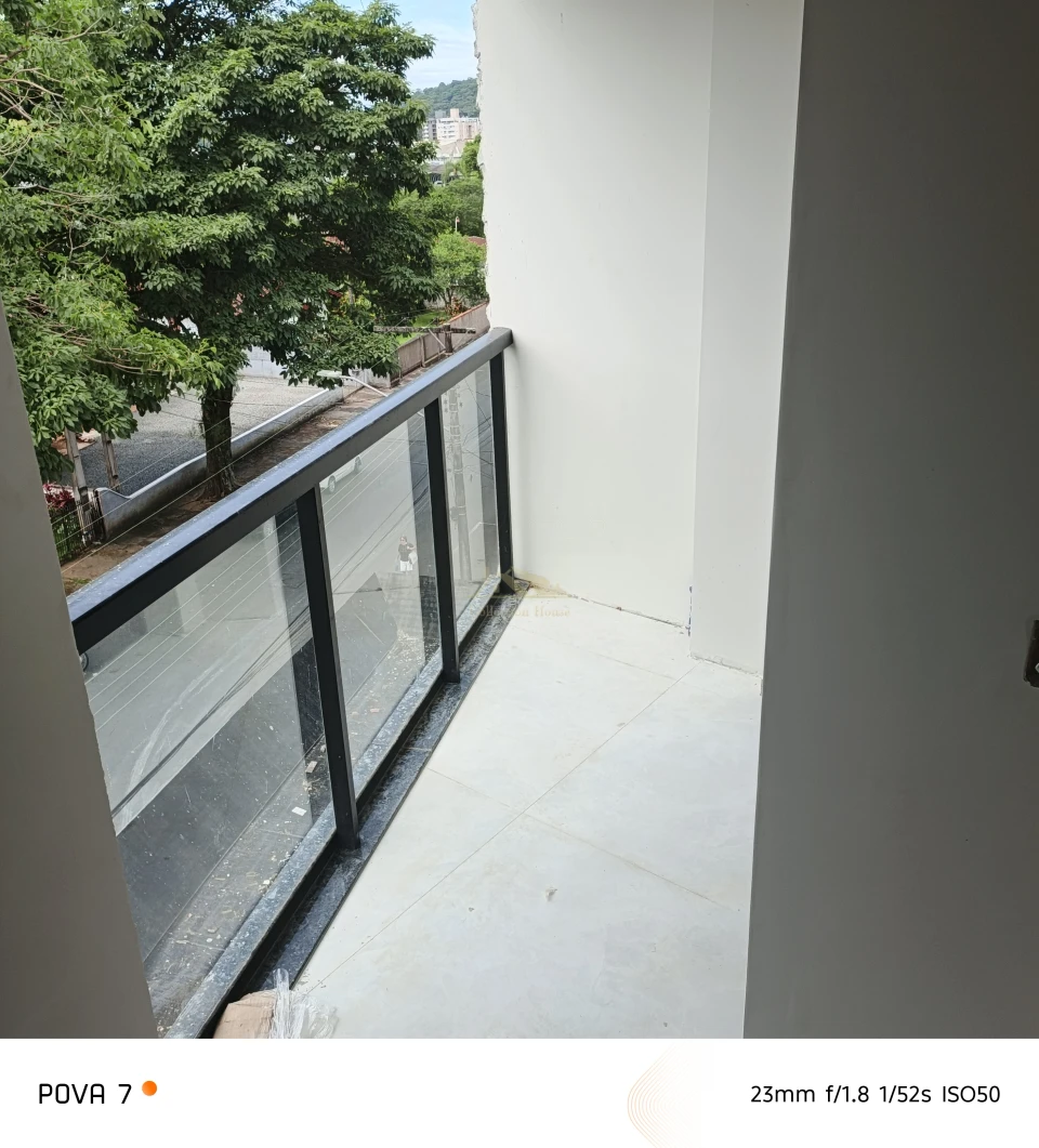 Apartamento 2 ou 3 Quartos à Venda no Edifício Impala Saguaçu Joinville