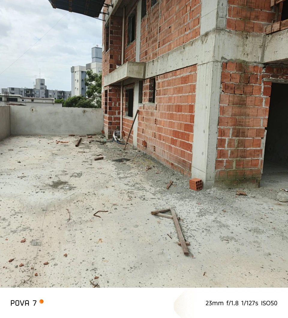 Imagens do imóveis Apartamento 2 ou 3 Quartos à Venda no Edifício Impala Saguaçu Joinville