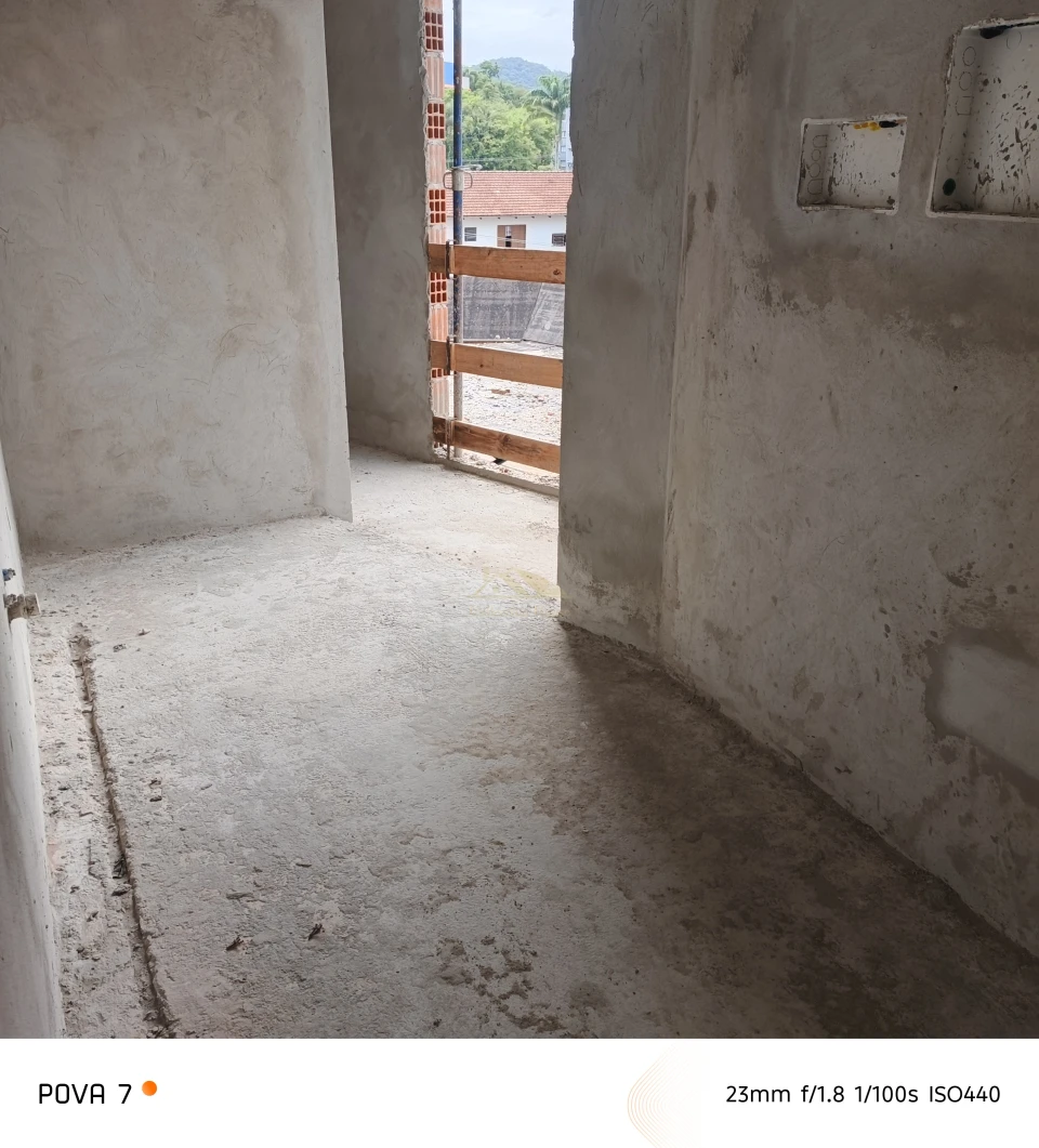 Apartamento 2 ou 3 Quartos à Venda no Edifício Impala Saguaçu Joinville