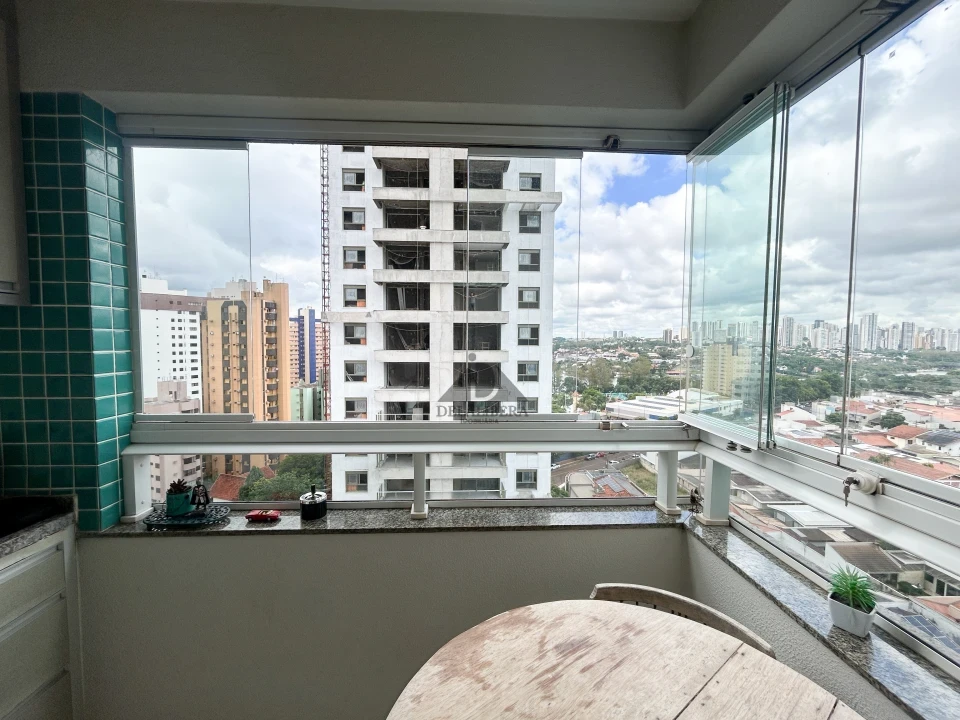 APARTAMENTO Á VENDA AO LADO DO LAGO IGAPÓ