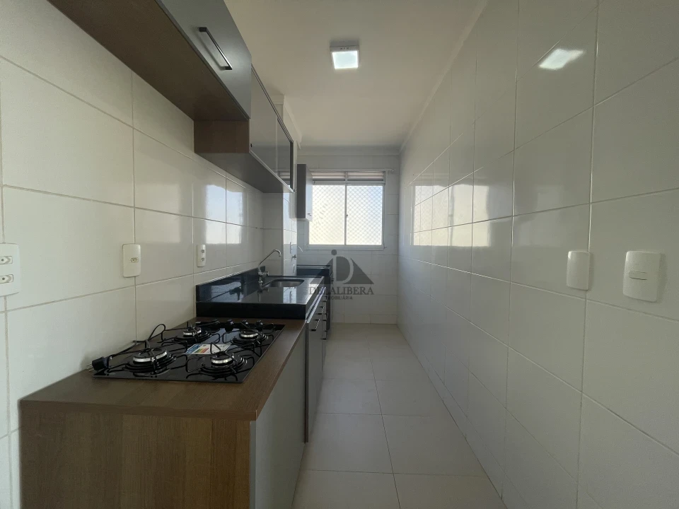 APARTAMENTO À VENDA - EDIFÍCIO LAGO MAGGIORE