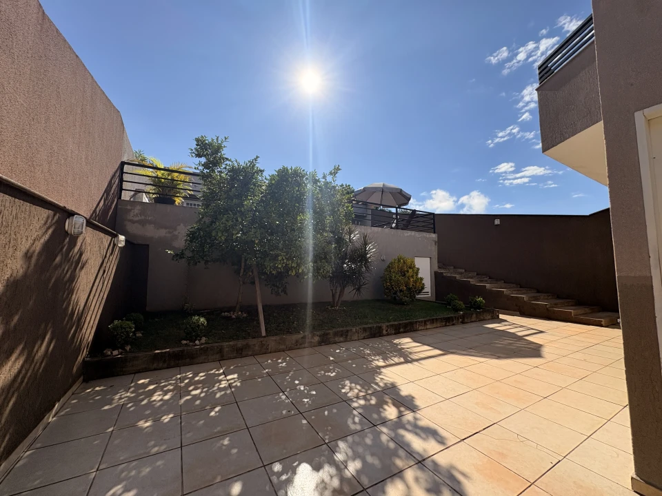 Casa À Venda Califórnia Londrina