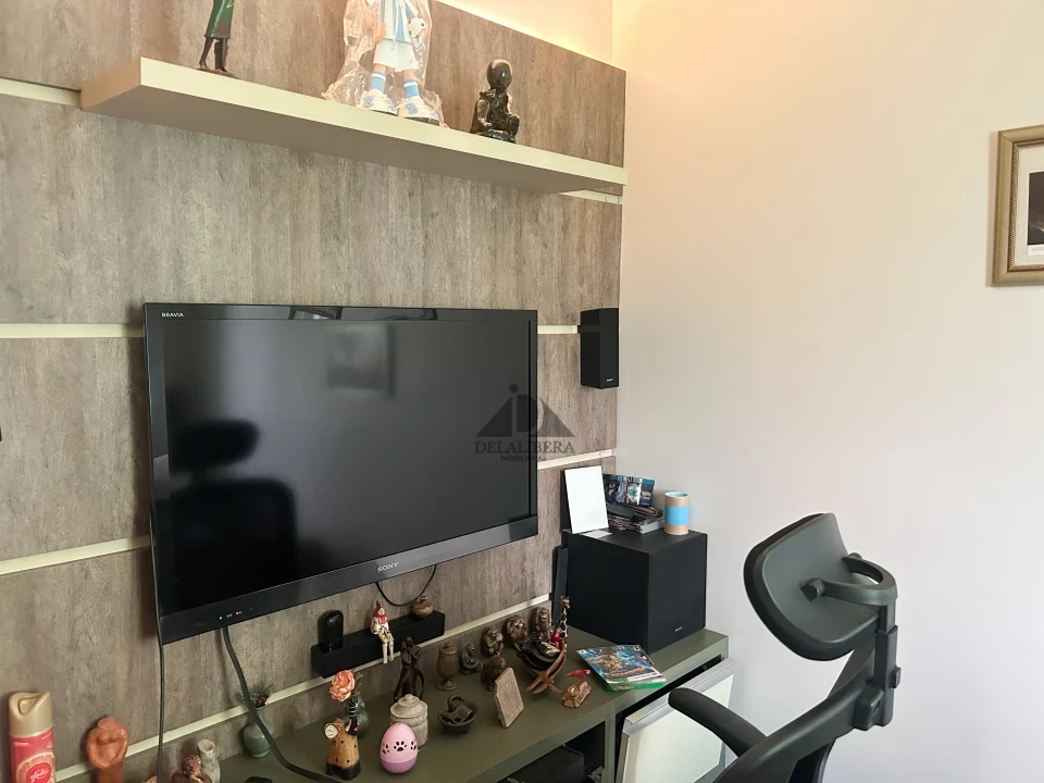 APARTAMENTO Á VENDA AO LADO DO LAGO IGAPÓ