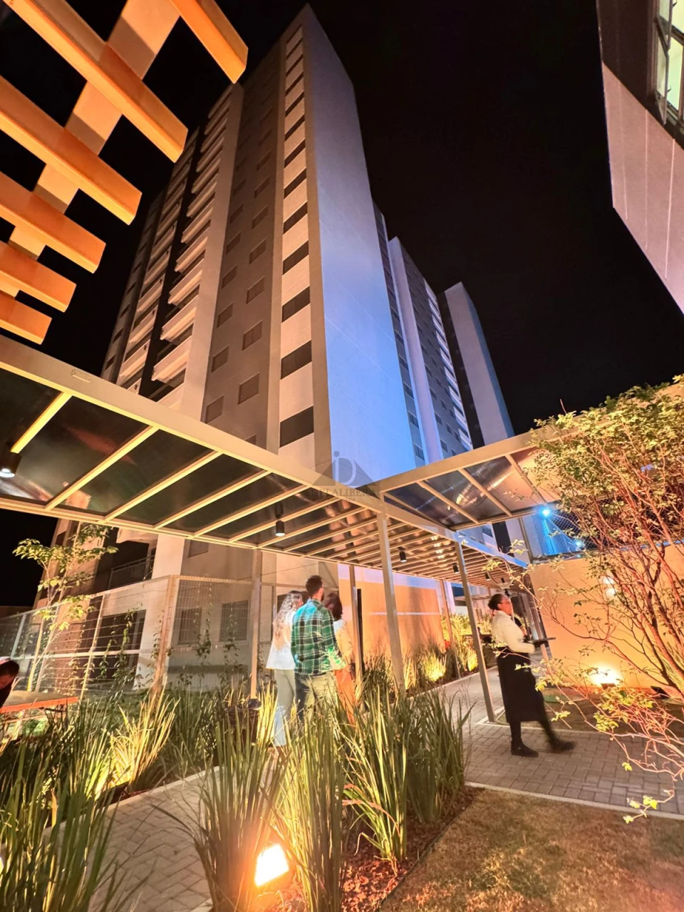 Apartamento Á Venda Edificio Malibu Londrina