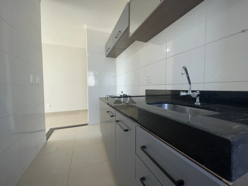 APARTAMENTO À VENDA - EDIFÍCIO LAGO MAGGIORE