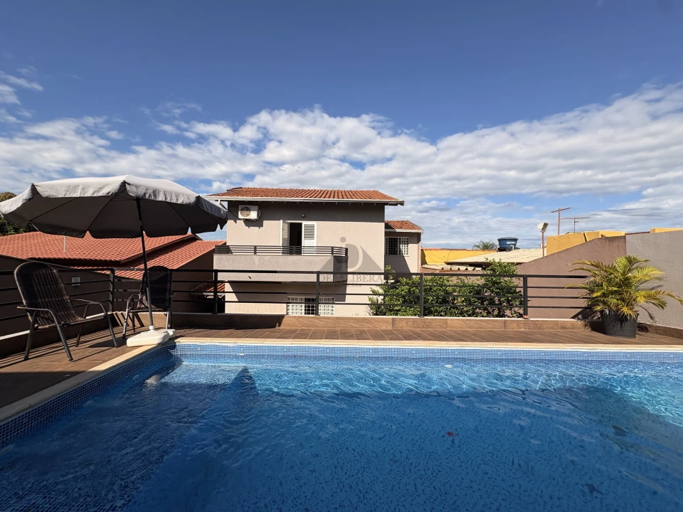 Casa À Venda Califórnia Londrina